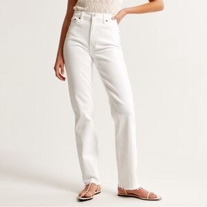 Abercrombie 90s Straight High Rise White Denim